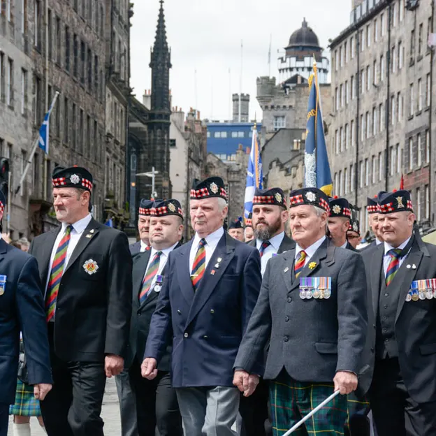 Edinburgh Armed Forces Day — photograph 13 of 24