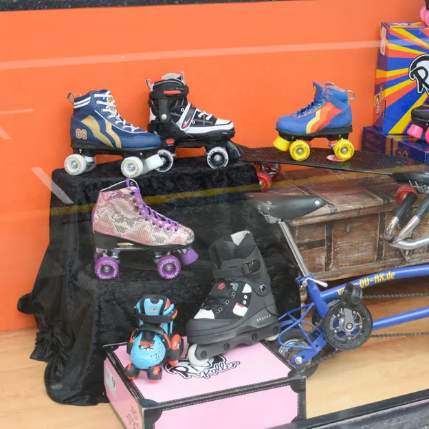 Shop Windows — photograph 50 of 55
