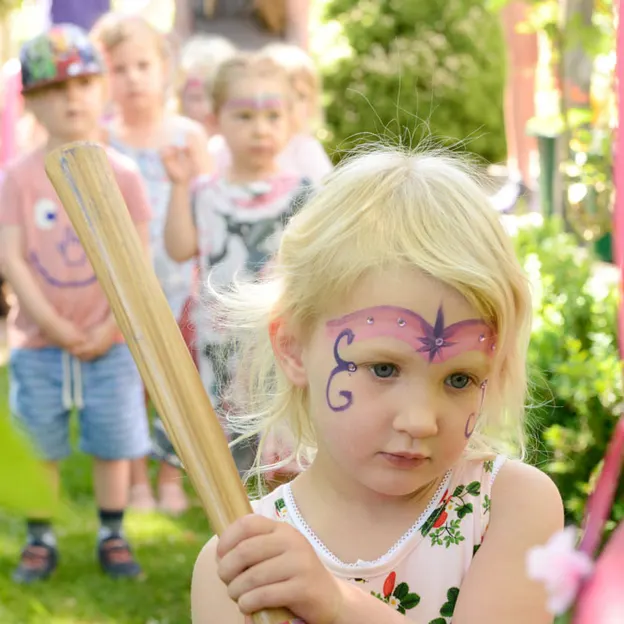 Skye's 4th Birthday Party 2017 — photograph 10 of 50