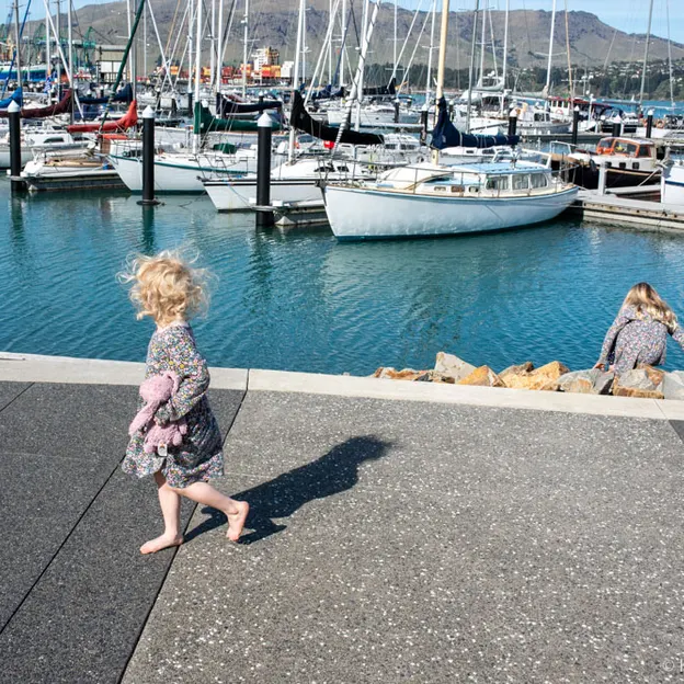 30.8.2020 Magazine Bay & Sumner — photograph 26 of 75