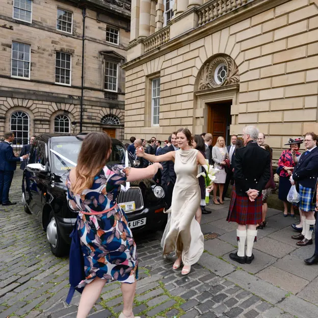 Weddings — photograph 9 of 12