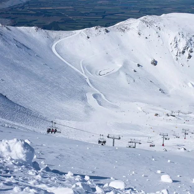 26.8.2020 Mt Slutt Busy POW Day — photograph 48 of 66