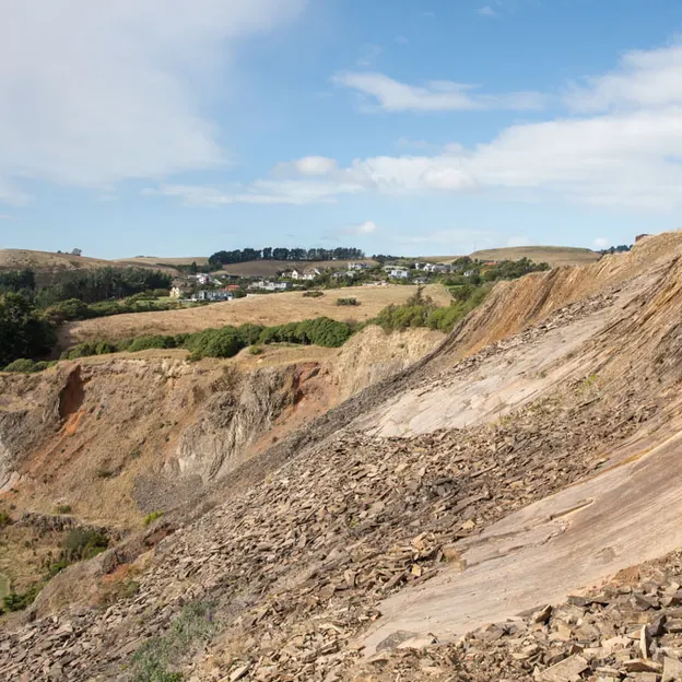 14.4.2020 Halswell Quarry Park — photograph 17 of 46