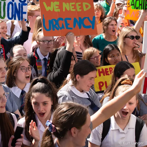 Strike for Climate Christchurch 27.09.2019 — photograph 62 of 83