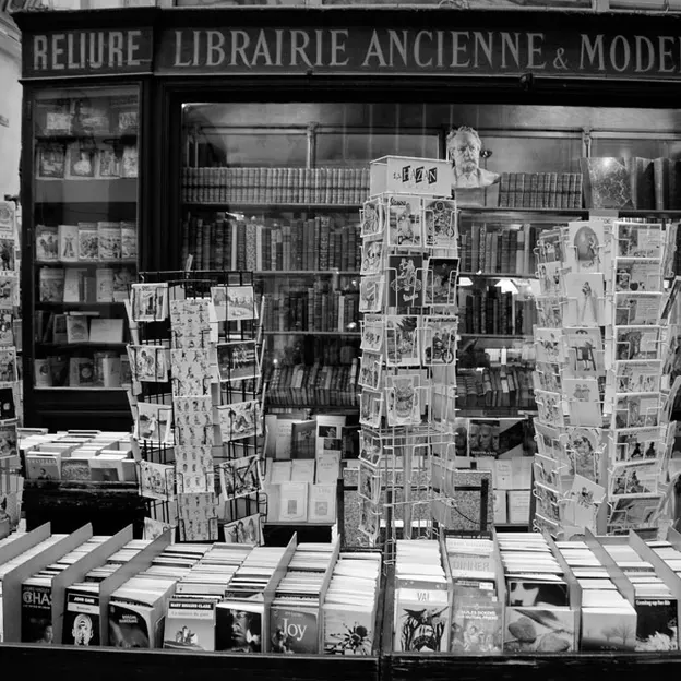Paris 2012 — photograph 62 of 140