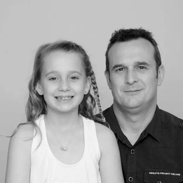 Teear Family Portrait — photograph 12 of 45