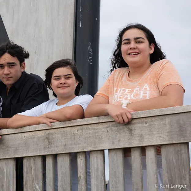 21.2.2020 Shane's Family Portrait — photograph 32 of 92