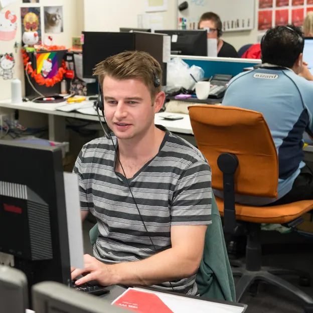 Vodafone Office Workers — photograph 17 of 32