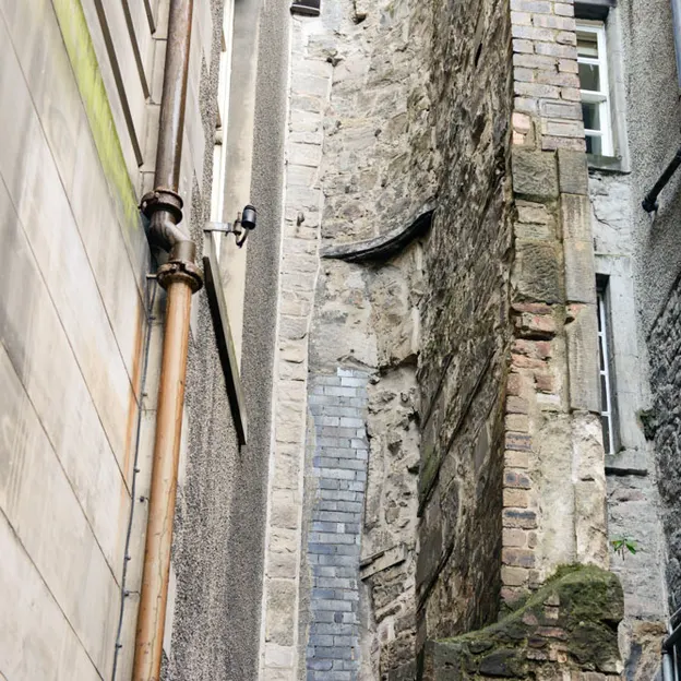 The Closes — photograph 15 of 15