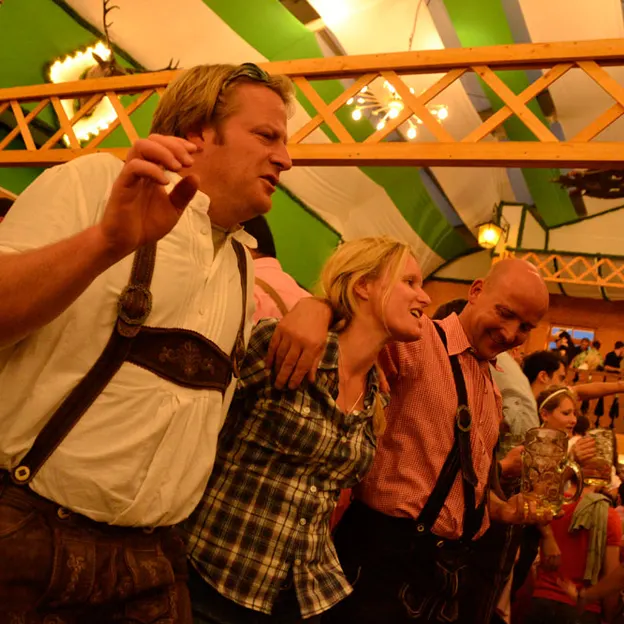 Oktoberfest 2012 — photograph 90 of 90