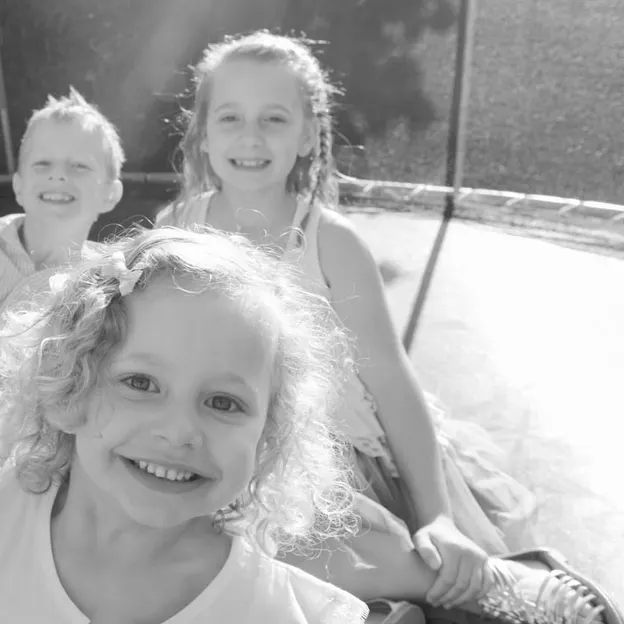 Teear Family Portrait — photograph 41 of 45