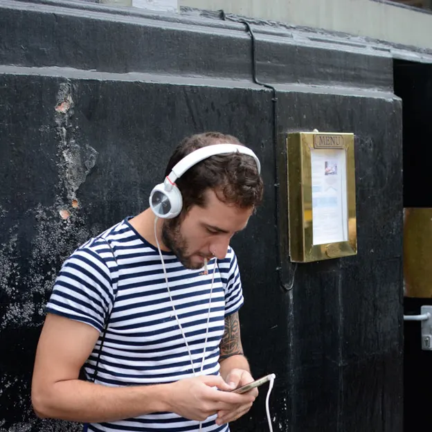 People Wearing Headphones — photograph 10 of 20