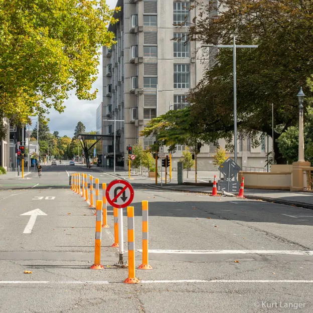28.3.2020 In The City On Bike — photograph 84 of 179