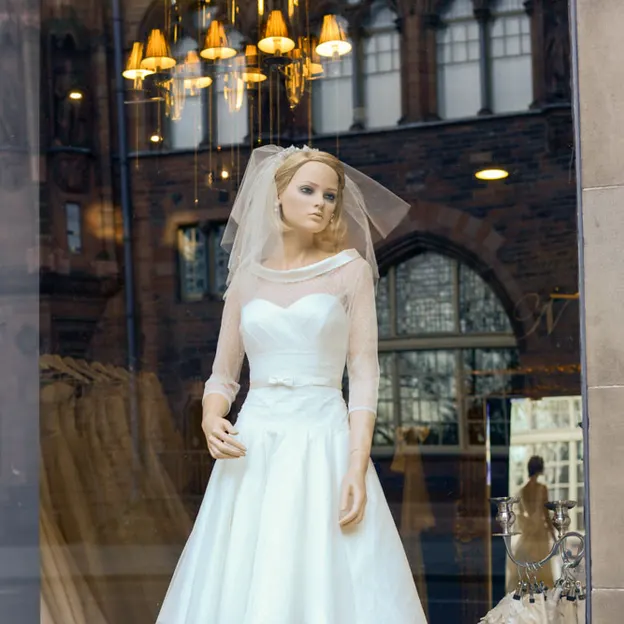Shop Windows — photograph 2 of 55