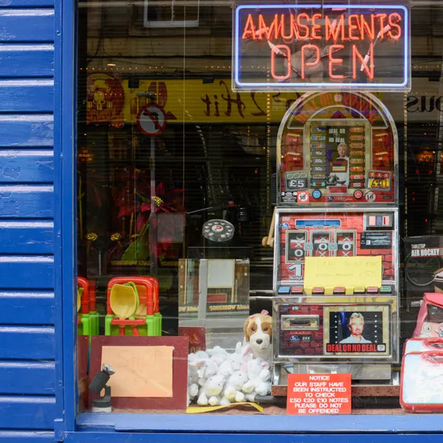 Shop Windows — photograph 23 of 55