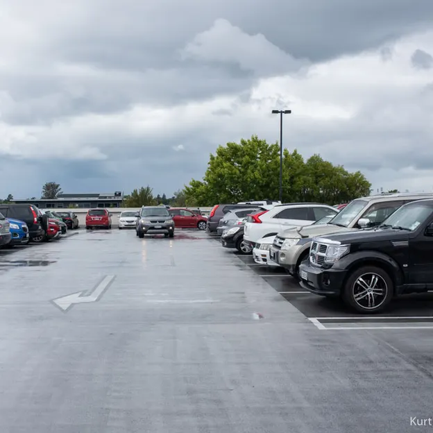 27.12.2020 Riccarton Mall — photograph 11 of 14