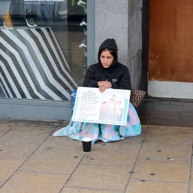 The Roma Beggars — photograph 19 of 20