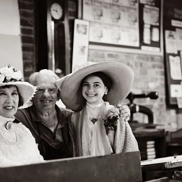 Edwardian Times — photograph 11 of 16