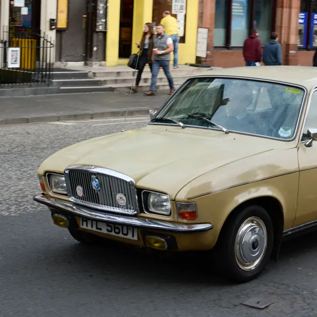 Cool Cars — photograph 18 of 24