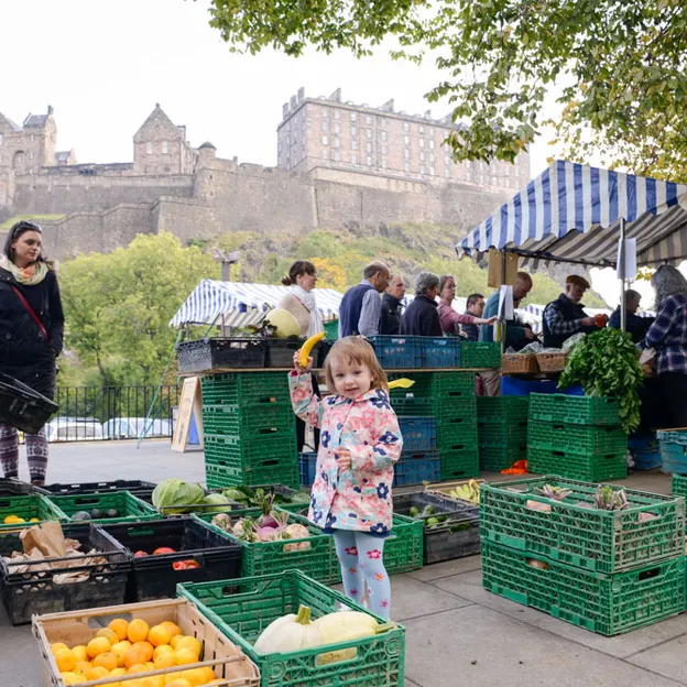 Markets & Stalls — photograph 14 of 20