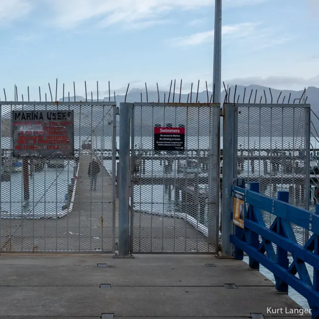 26.4.2020 Magazine Bay — photograph 33 of 37