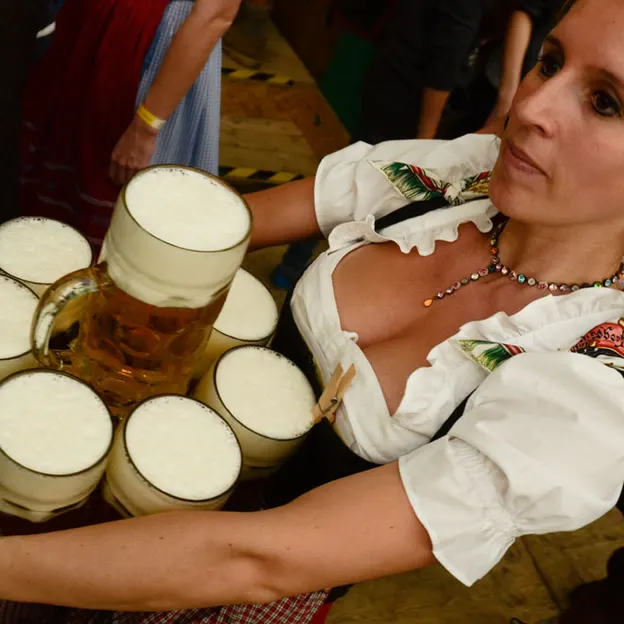 Oktoberfest 2012 — photograph 67 of 90