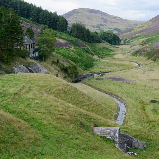 Edinburgh's Beautiful Countryside — photograph 10 of 34