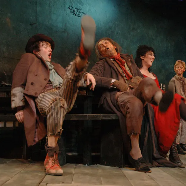 Theatre — photograph 40 of 80