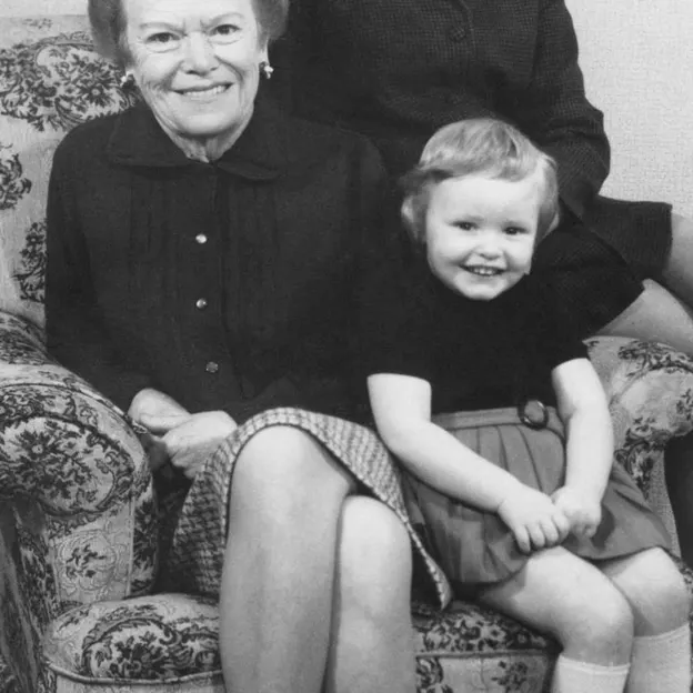The Life Of Barbara Langer (nee Blunden) — photograph 90 of 100