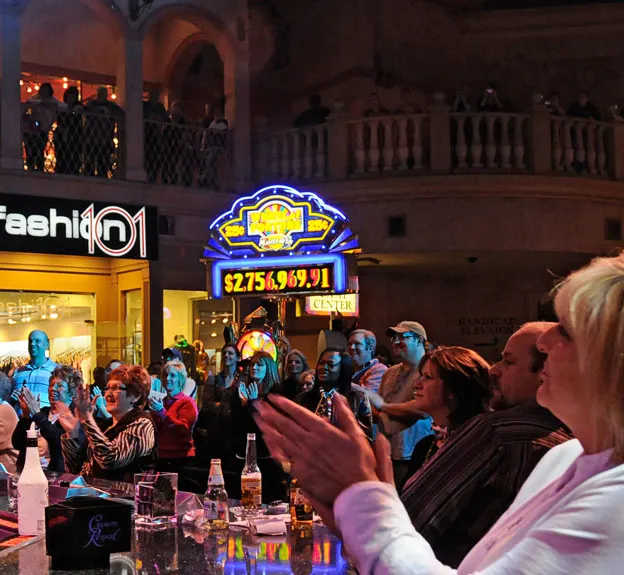 Las Vegas — photograph 40 of 48