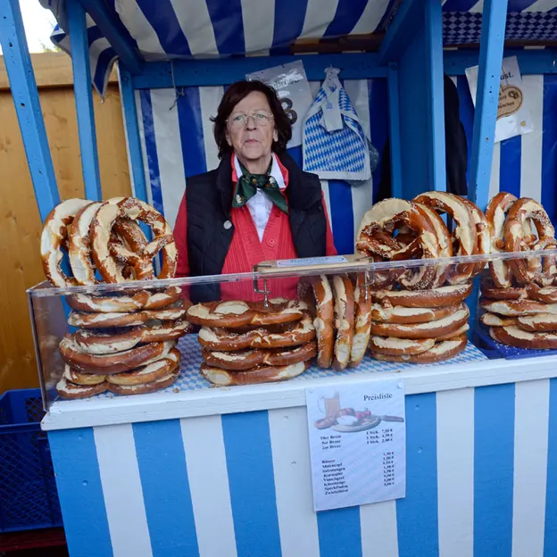 Oktoberfest 2012 — photograph 51 of 90