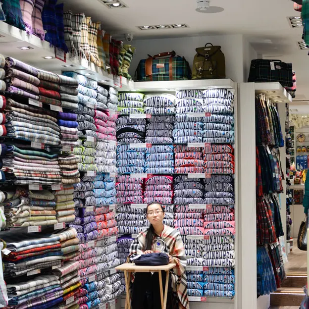 Souvenir Shops — photograph 12 of 20