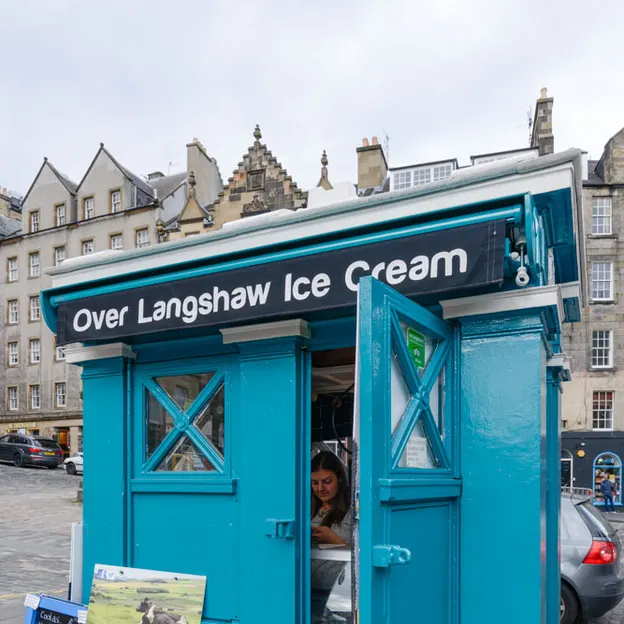 Shop Fronts — photograph 29 of 55