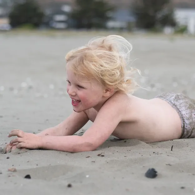16.2.2020 Sumner Beach — photograph 13 of 16