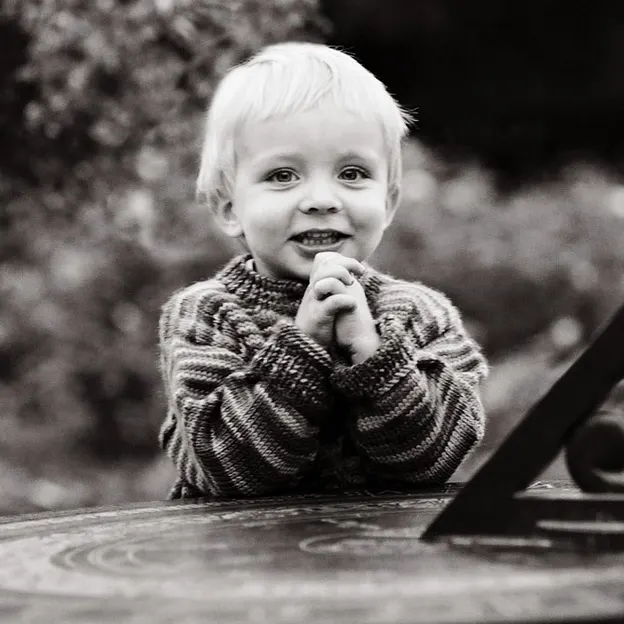 Portraiture — photograph 9 of 65
