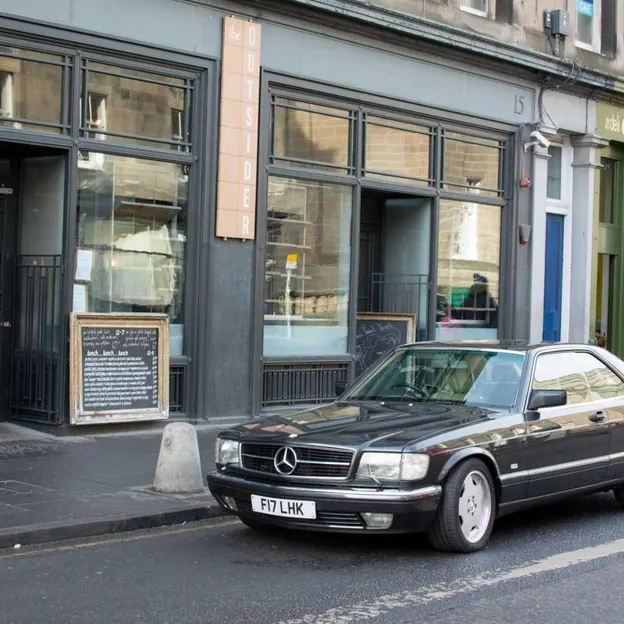 Cool Cars — photograph 2 of 24