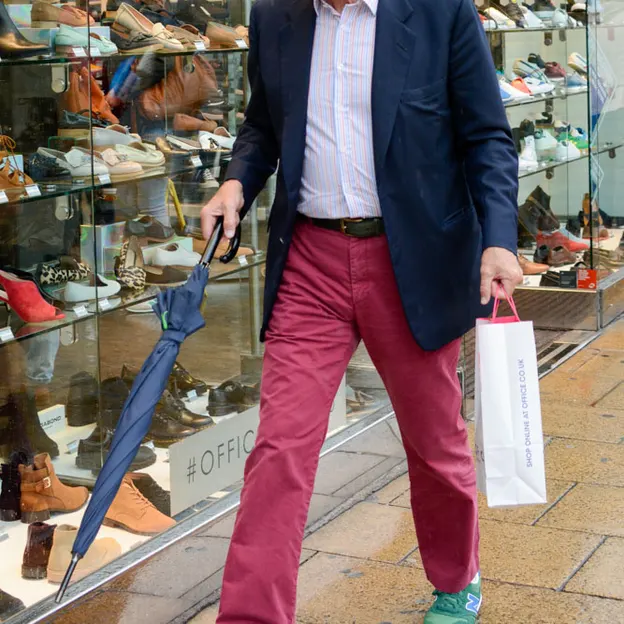 Fashionistas — photograph 10 of 20