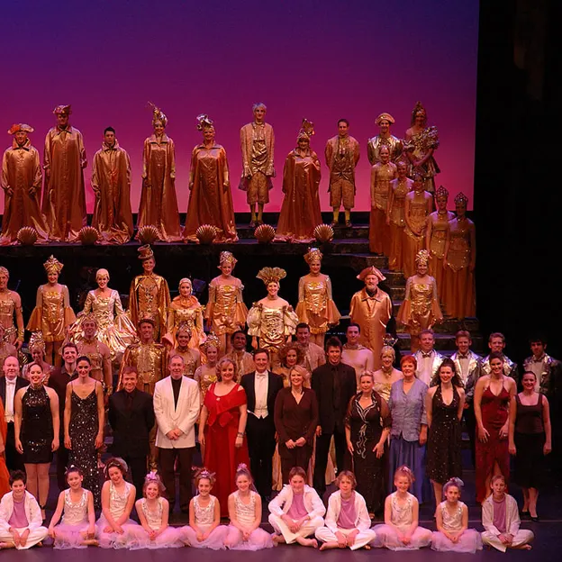 Theatre — photograph 66 of 80
