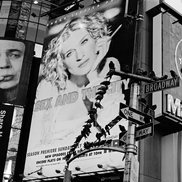 New York 2002 — photograph 12 of 16