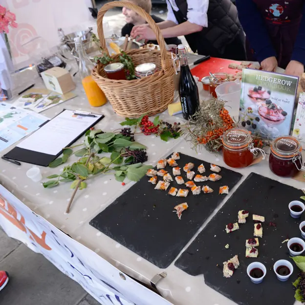 Markets & Stalls — photograph 11 of 20