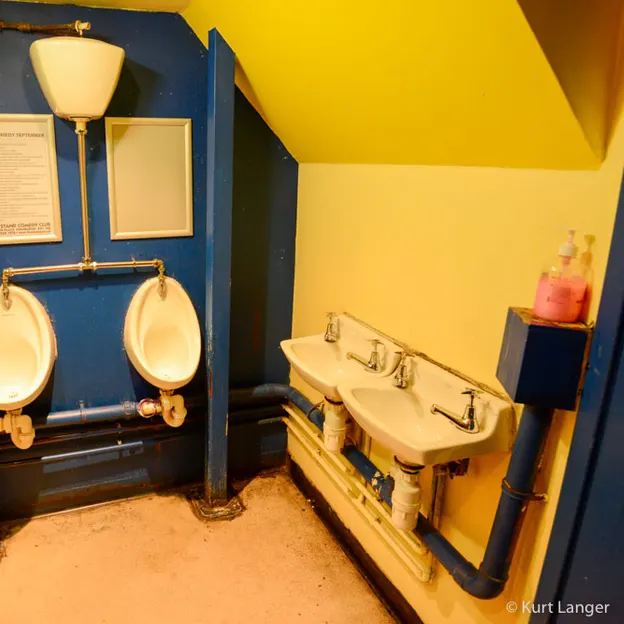 Urinal Test — photograph 13 of 30