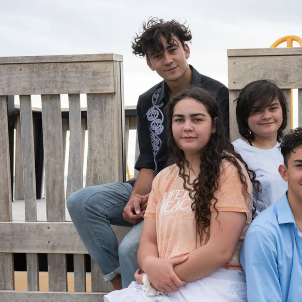 21.2.2020 Shane's Family Portrait — photograph 30 of 92