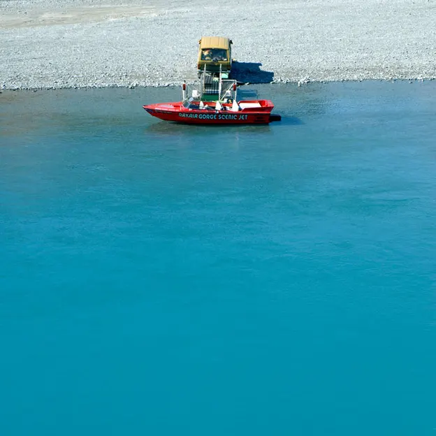 Canterbury, New Zealand — photograph 21 of 40