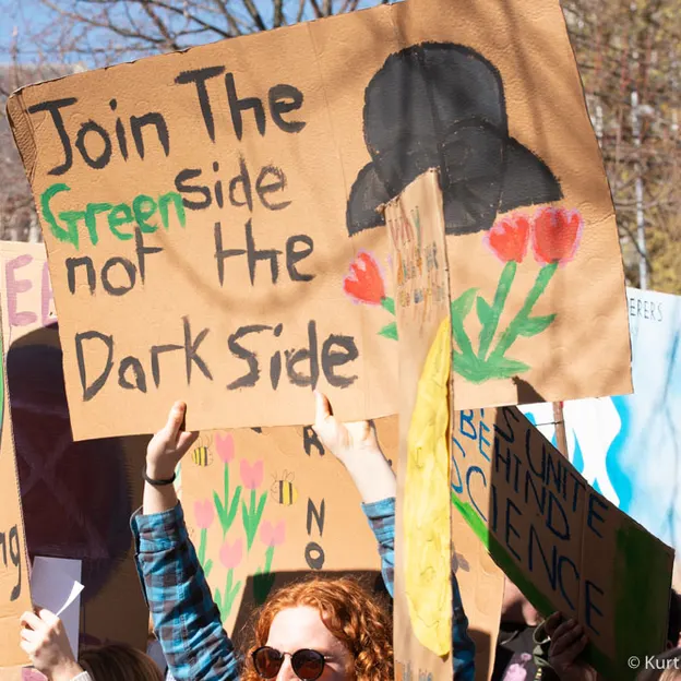 Strike for Climate Christchurch 27.09.2019 — photograph 19 of 83