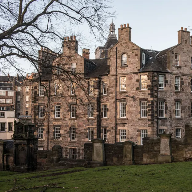 Greyfriars Kirkyard  — photograph 19 of 24