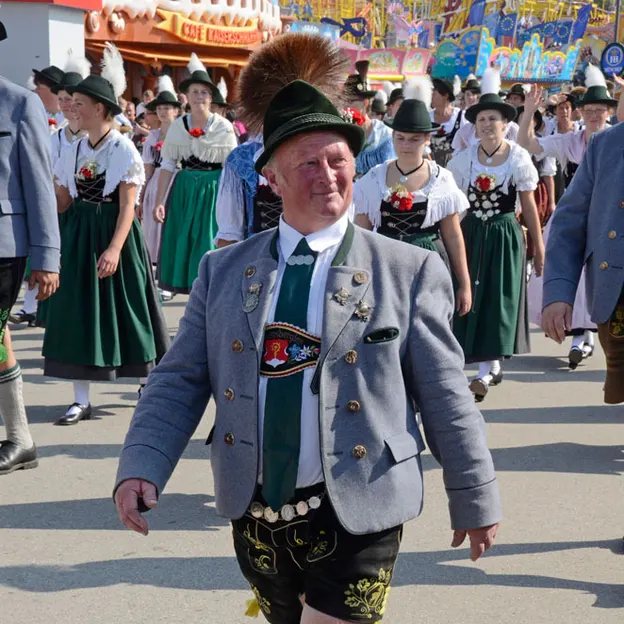 Oktoberfest 2012 — photograph 25 of 90