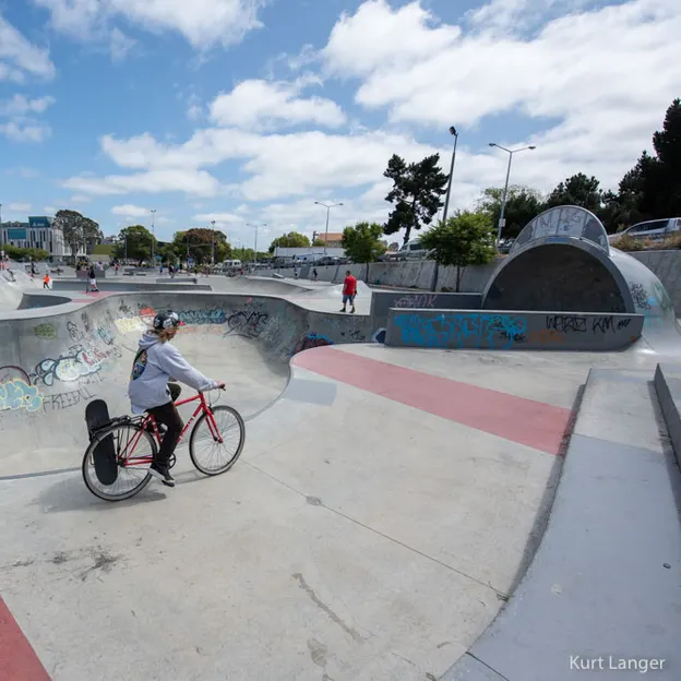 18.1.2020 Skate Bike Park & Chris Swimming — photograph 9 of 30