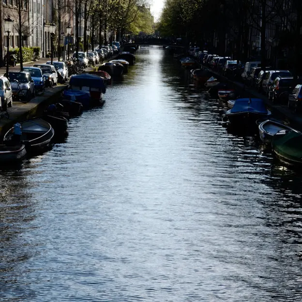 Amsterdam 2012 — photograph 39 of 112