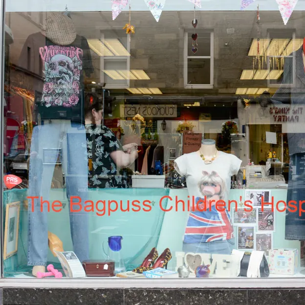 Shops - Charity — photograph 11 of 20