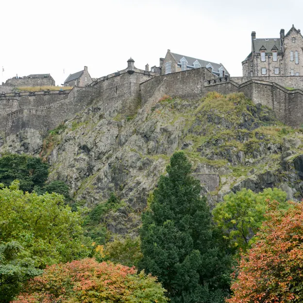 Edinburgh Castle — photograph 17 of 20